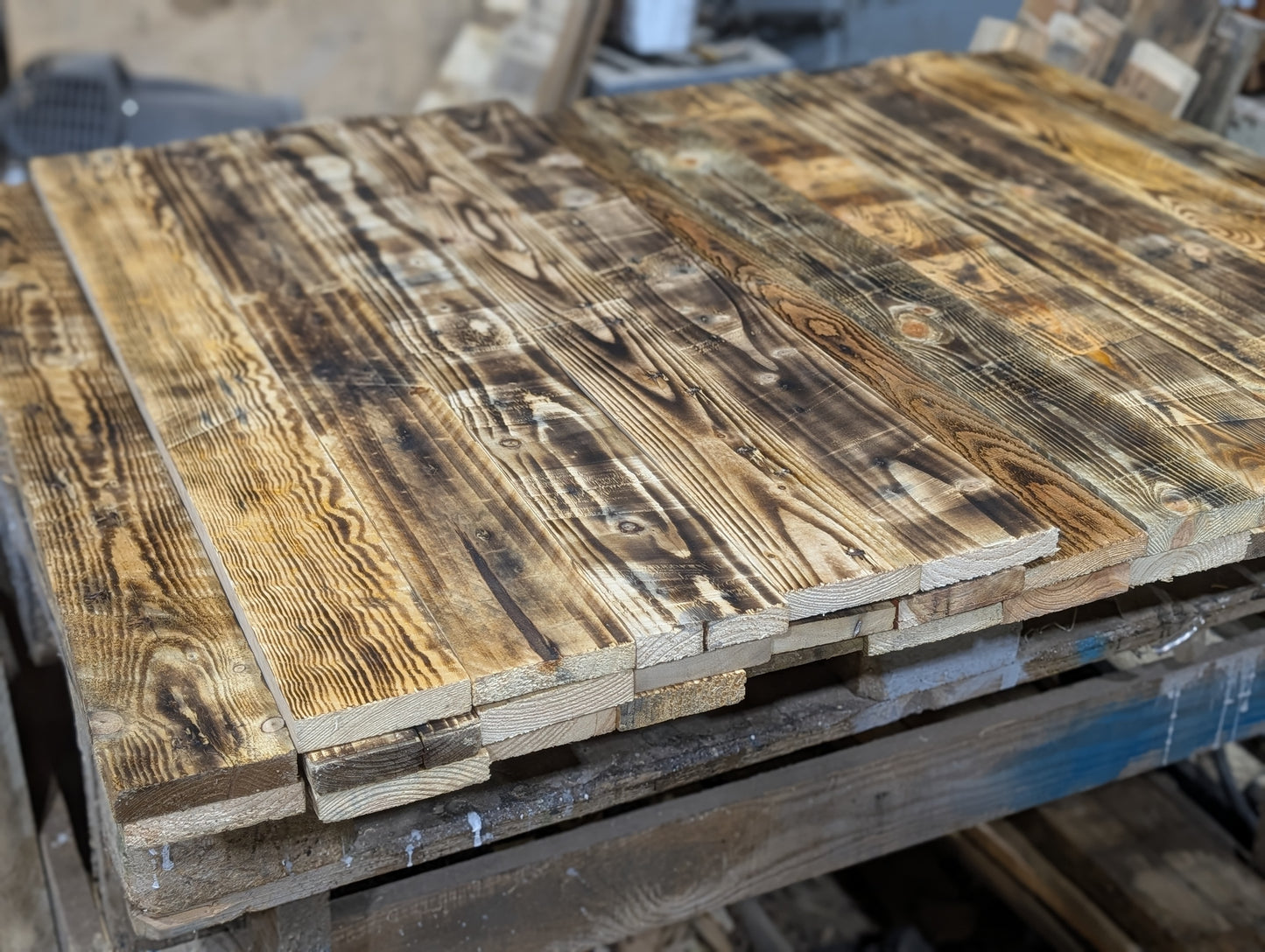 Reclaimed Wood Panels – 1m² Eco-Friendly Scorched Reclaimed Timber Boards