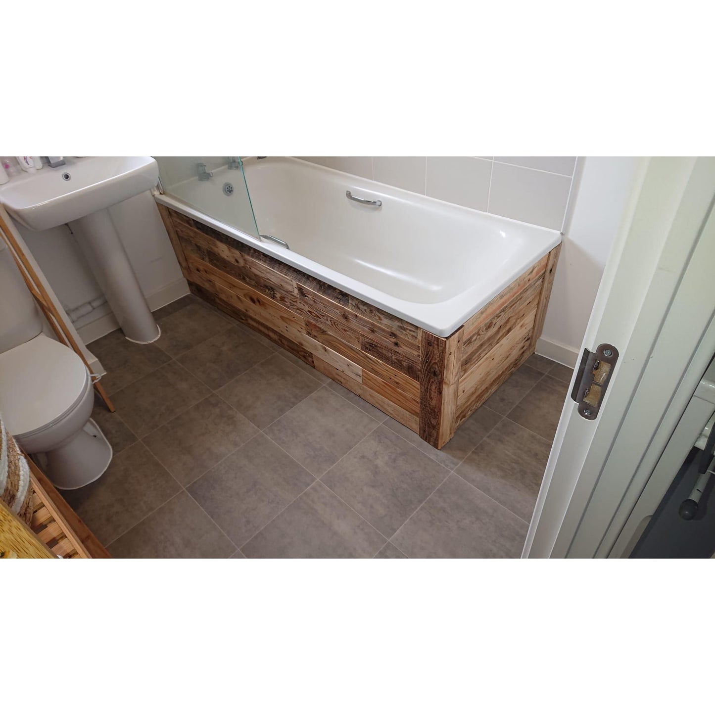 2sqm Rustic Reclaimed Wood Boards/Planks - Accent Wall Cladding - Width 90 mm