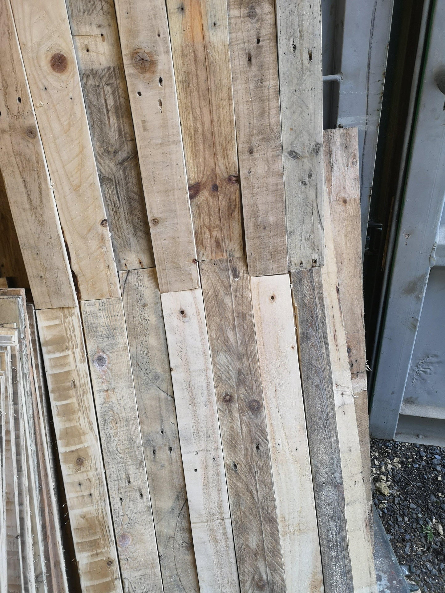Reclaimed pallet boards 5 sqm cladding van conversion - rustic style pallet wall cladding