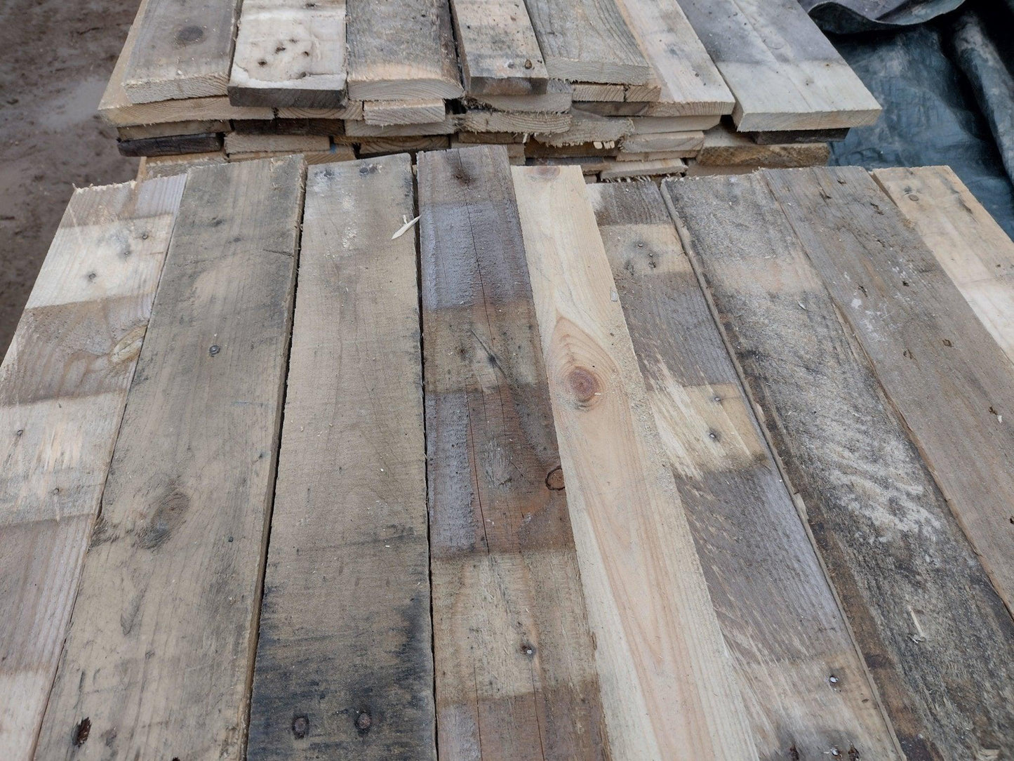 Reclaimed Planks timber boards distressed rustic wood 80cm - Anpio woods ltd