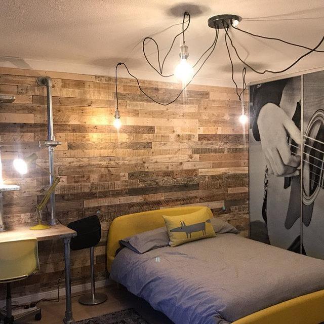 Reclaimed pallet boards 5 sqm cladding van conversion - rustic style pallet wall cladding