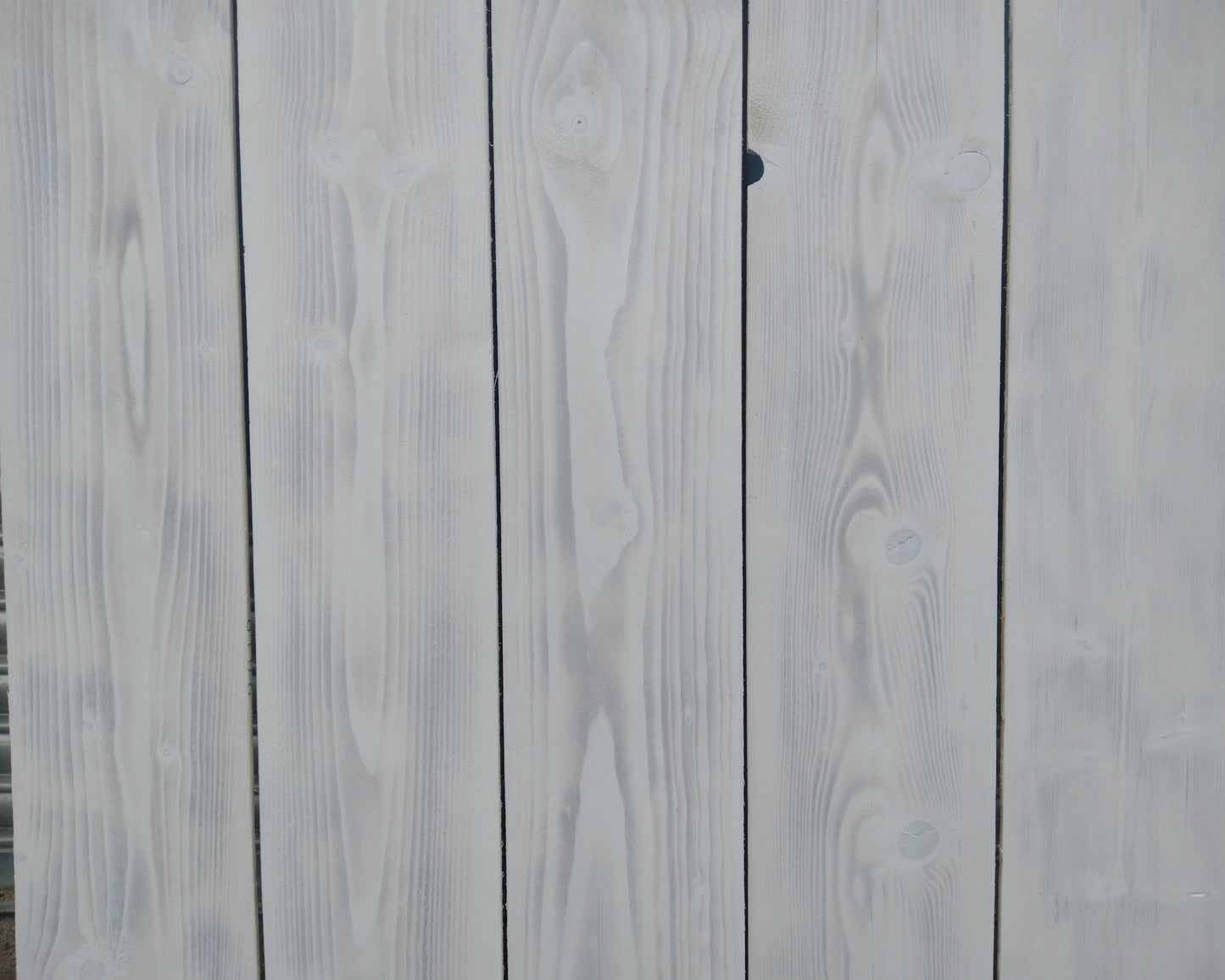 Snow Touch - Reclaimed Rustic Boards - Scaffolding Wood - Barn Wood - Pack of 1m2