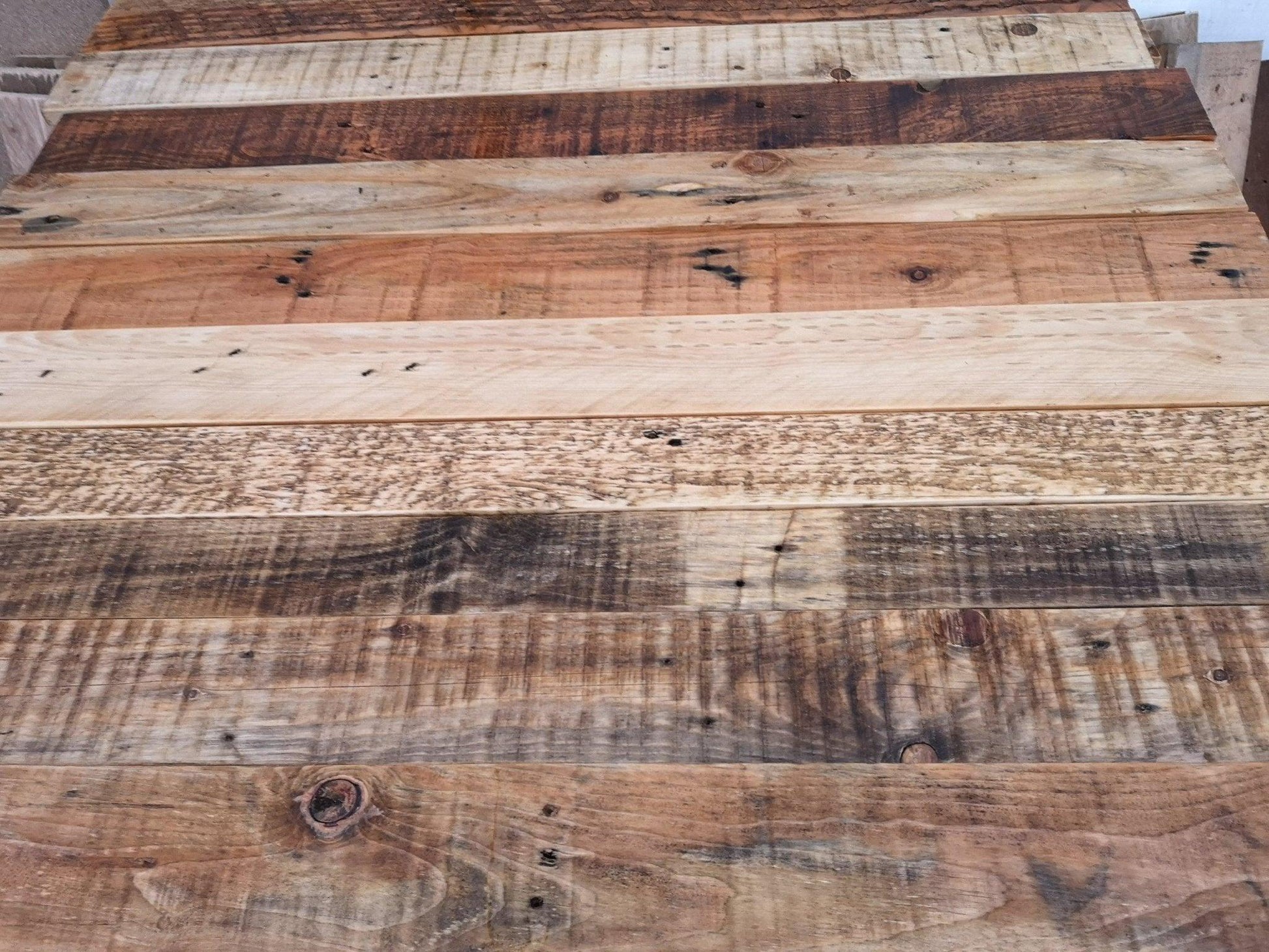 Rustic Reclaimed Wood Cladding - 1 sqm - Authentic Wood Grain - Oiled Finish - Anpio woods ltd